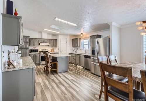 17491 15th Pl, Aurora CO  80011-5003 exterior