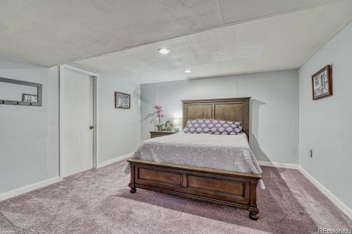 18977 Montana Pl, Denver CO  80017-5422 exterior