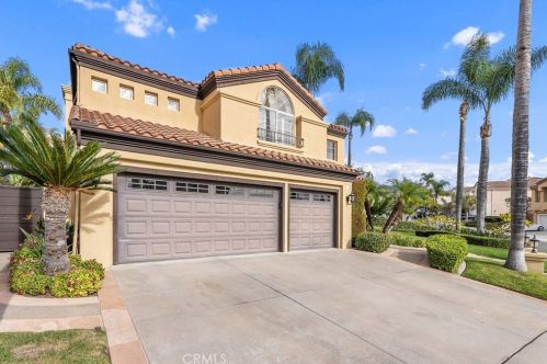 31 Bell Vis, El Toro, CA 92610-1833