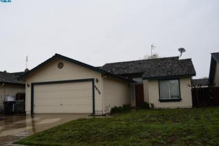 4838 Mission Ave, Visalia, CA 93277-8808