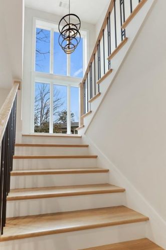 1610 Fearn Cir, Atlanta GA  30319-3512 exterior
