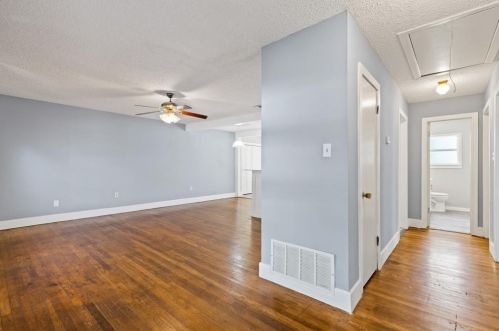 1635 3 St, Irving TX  75060-2503 exterior