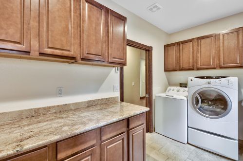 10970 Palisades Dr, Truckee CA  96161-3188 exterior