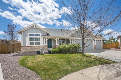 21076 Jefferson Cir, Denver, CO 80013-7413