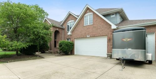 11864 Coquille Dr, Frankfort, IL 60423-7829