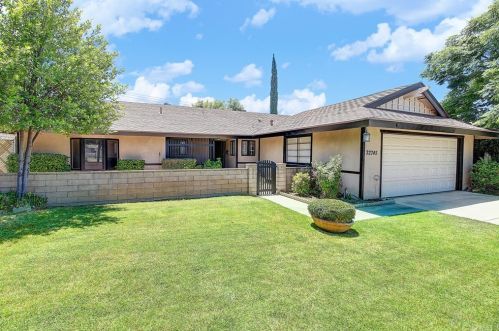 22745 De Soto St, Colton, CA 92313-5501