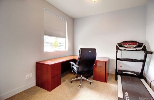 2360 Wheeling Cir, Denver, CO 80014-2151