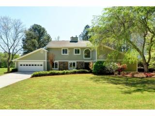 3240 Indian Hills Dr, Marietta, GA 30068-3250