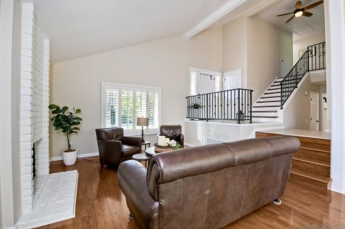 16993 Cresta Dr, San Diego, CA 92128-2309