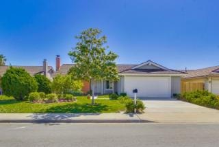 12881 Elmfield Ln, Poway, CA 92064-1515