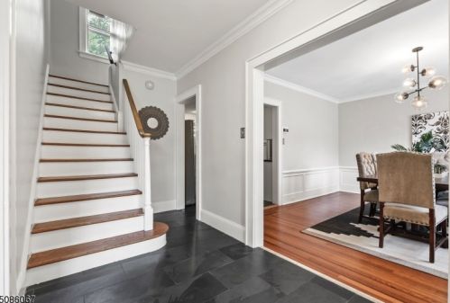 22 Berkshire Rd, Maplewood, NJ 07040-1428