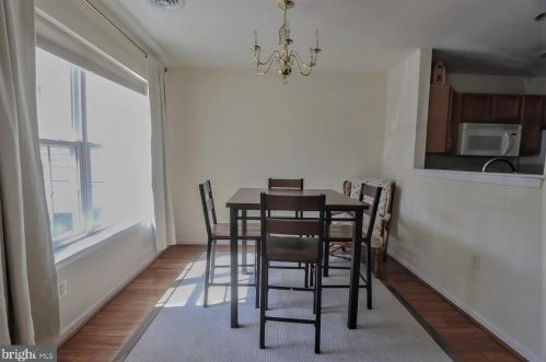 88 Courtyard Dr, Carlisle PA  17013-1395 exterior