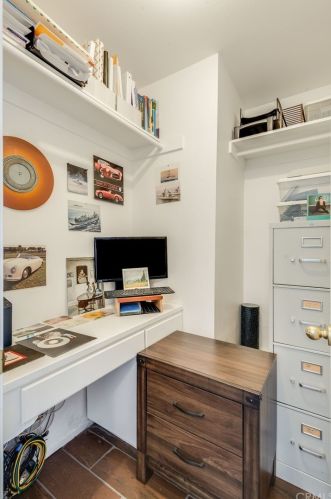 8 Dorchester, Irvine CA  92620-2614 exterior