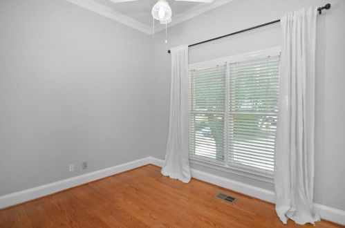 534 Allen Rd, Atlanta GA  30324-5109 exterior