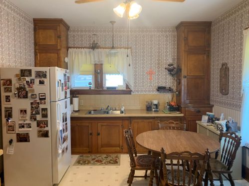 421 Locust St, Swygert IL  61764-2043 exterior