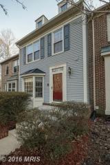 8703 Stone Hill Pl, Springfield, VA 22153-1717
