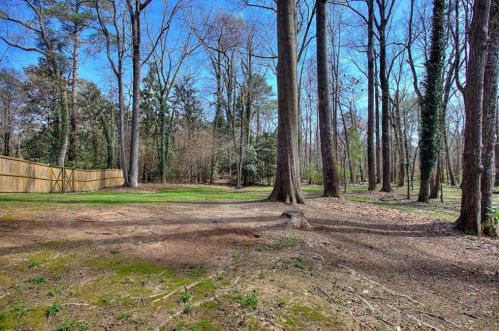 4624 Rivercliff Dr, Lilburn GA  30047-4735 exterior