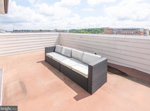 8137 Westside Blvd, Fulton MD  20759-2590 exterior