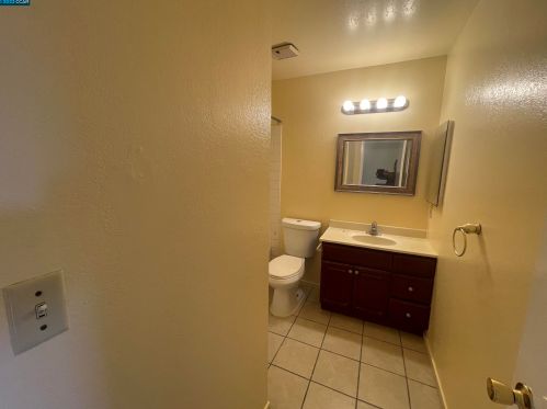 1545 Parkwood Pl, Concord CA  94521-2203 exterior