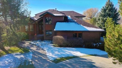 5420 27th St, Greeley, CO 80634-4548