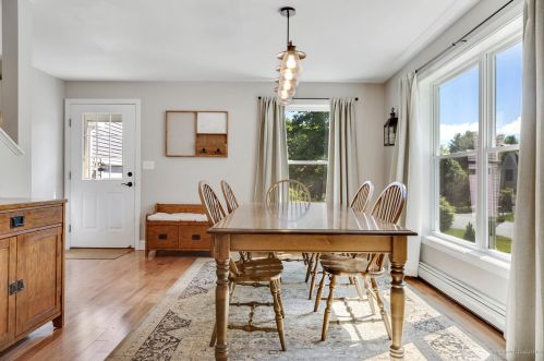 40 John Howland Dr, Yarmouth, ME 04096-7710
