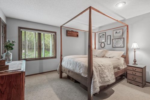 7677 128th St, Saint Paul MN  55124-9767 exterior