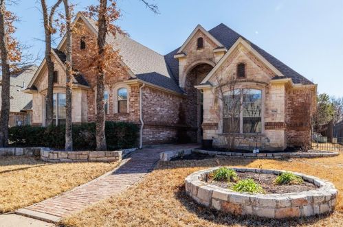 7904 Citadel Ct, Fort Worth, TX 76182-6746