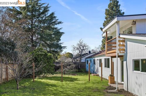 1005 Oak Grove Rd, Concord CA  94518-3004 exterior