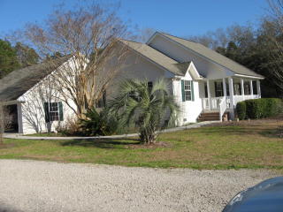 22 Butler Farm Rd, Seabrook, SC 29940-2815