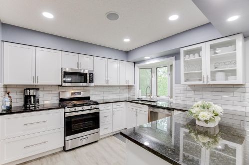 13825 Gladiola Way, Saint Paul MN  55124-7340 exterior