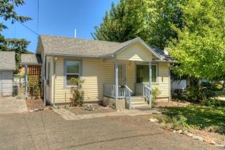 340 Stewart Ave, Medford OR  97501-4006 exterior