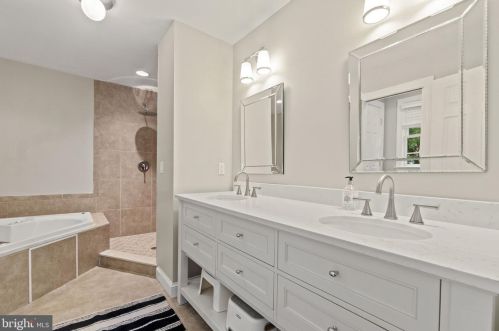 102 Bellehahn Ct, Severna Park MD  21146-4804 exterior