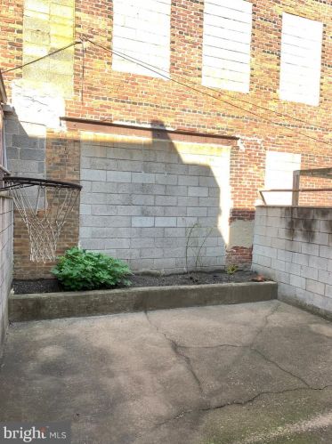 1932 16 St, Philadelphia PA  19145-3010 exterior