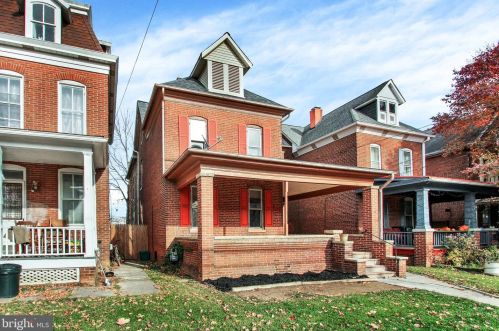 205 High St, Hanover PA  17331-2911 exterior