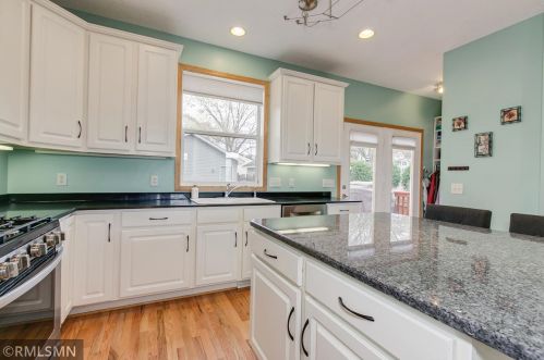 759 Butternut Ave, Saint Paul MN  55102-4104 exterior