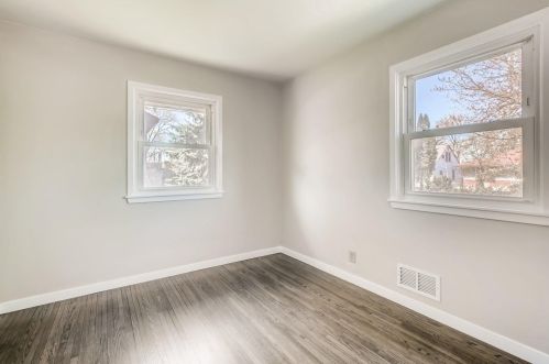 260 Belvidere St, Saint Paul MN  55107-3102 exterior