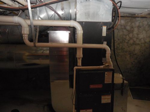 2414 Clifton Ave, Cincinnati OH  45219-1315 exterior