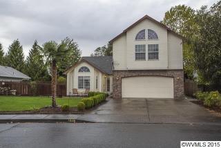 1049 Deer Run Ln, Woodburn, OR 97071-5874