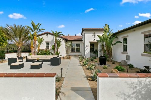 1769 Green Orchard Pl, Riverside CA  92508-8746 exterior