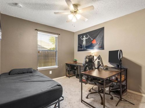 6952 Bentley Ave, Fort Worth TX  76137-3332 exterior