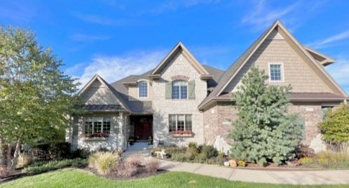 10830 Crystal Ridge Ct, Orland Park, IL 60467-1900