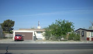 429 Norma St, Ridgecrest, CA 93555-3612