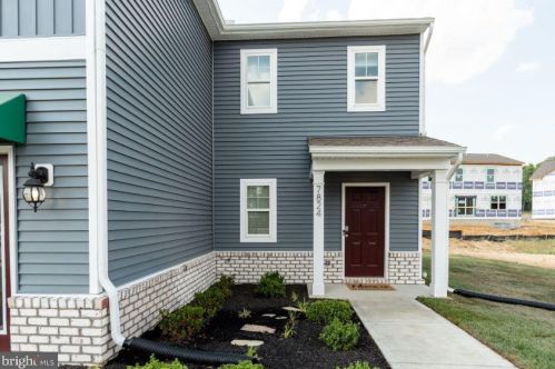 16031 Grant Ct, Bowling Green, VA 22427-9327