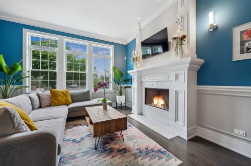 1616 Hamlin Ave, Chicago IL  60647-4608 exterior
