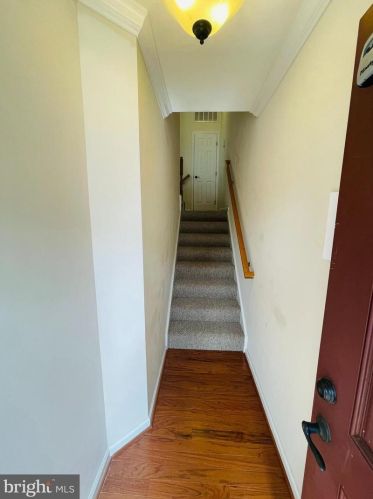 12652 Aubrey Glen Ter, Woodbridge, VA 22192-7826