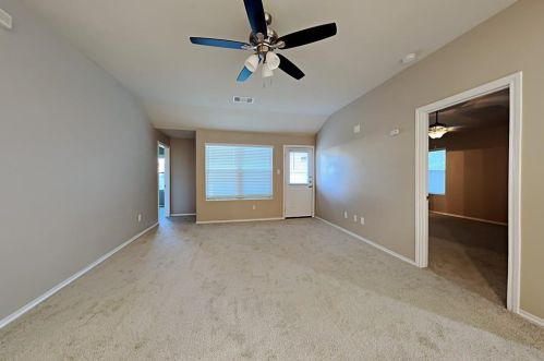 804 Lovebug Ln, Conroe TX  77301-2141 exterior