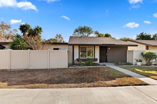 4332 Aldrich Ct, Riverside CA  92503-3202 exterior