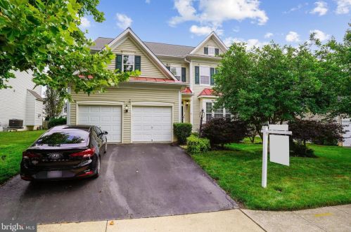 12829 Noltland Castle Dr, Bristow, VA 20136-2515