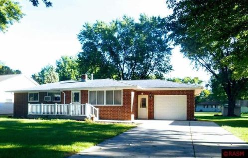 442 1st Ave, Winnebago, MN 56098-2013