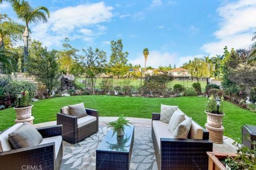 11070 Matthews Dr, Tustin, CA 92782-1387